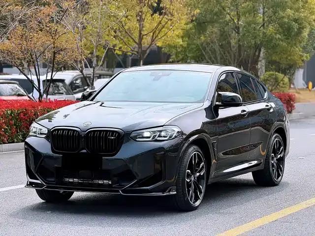 2022 BMW X4 M40i