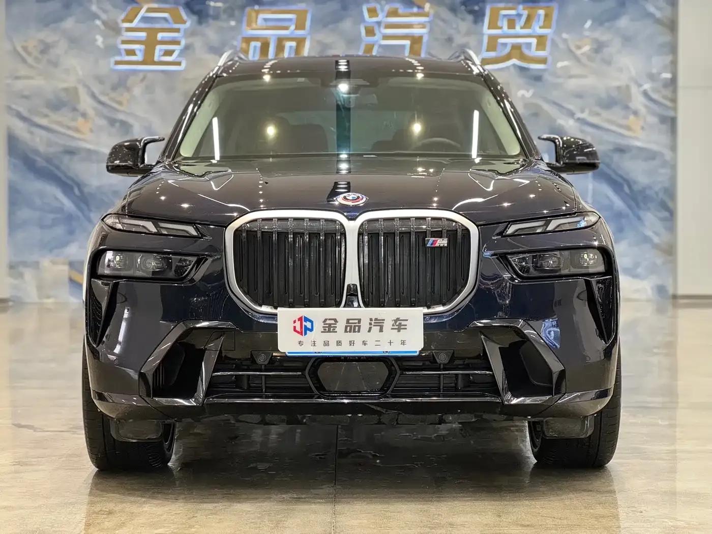 2023 BMW X7 M60i xDrive M60i — миниатюра 2