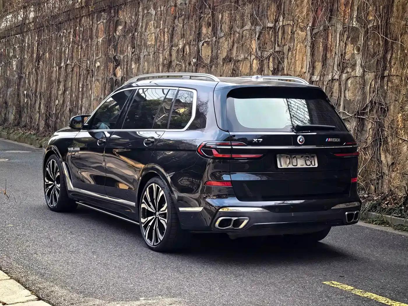 2023 BMW X7 M60i xDrive M60i — миниатюра 21