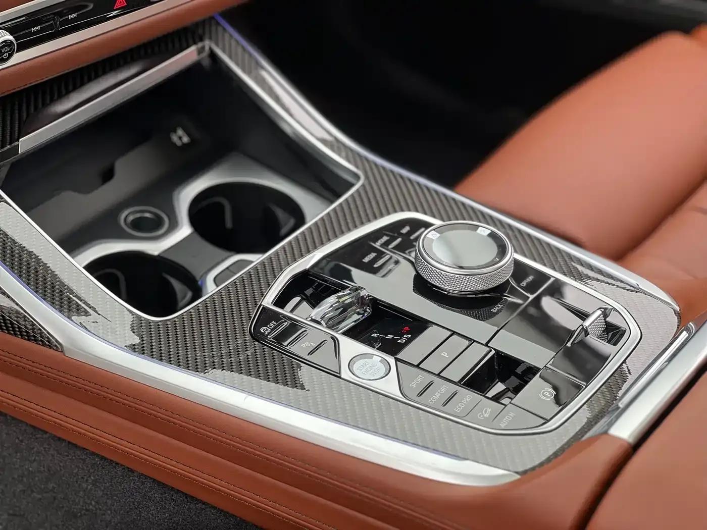 2023 BMW X7 M60i xDrive M60i — миниатюра 18