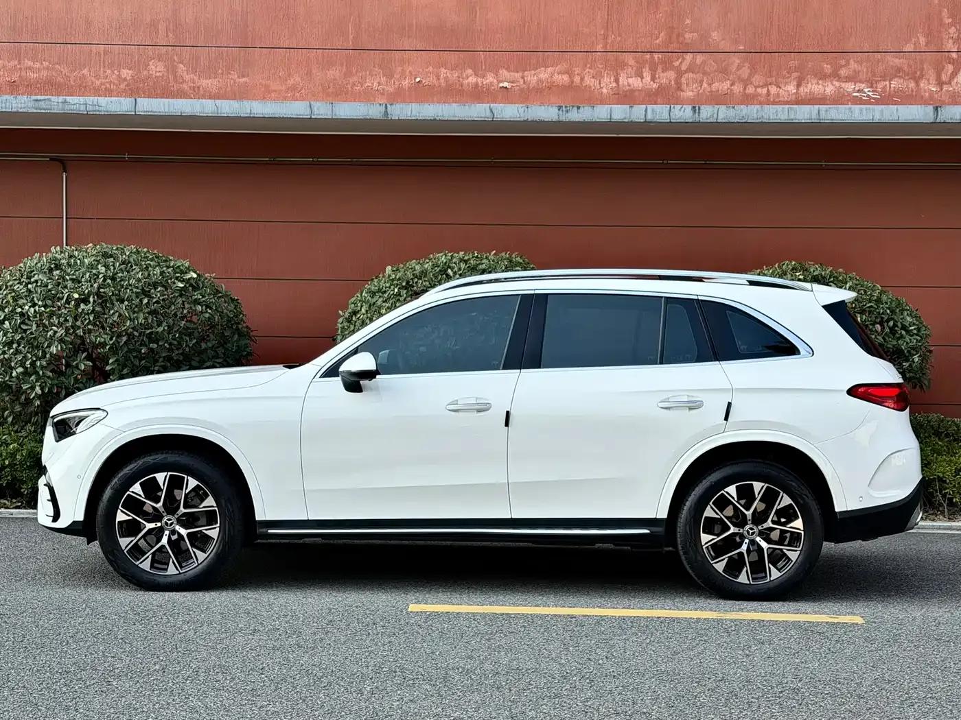 2023 Mercedes-Benz GLC Facelift: GLC 260 L 4MATIC Dynamic 5-Seater — миниатюра 11