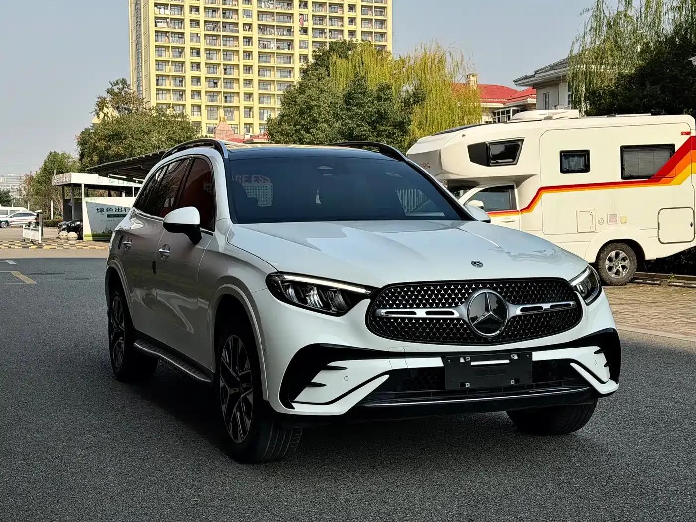 2023 Mercedes-Benz GLC Facelift: GLC 260 L 4MATIC Dynamic 5-Seater — миниатюра 3