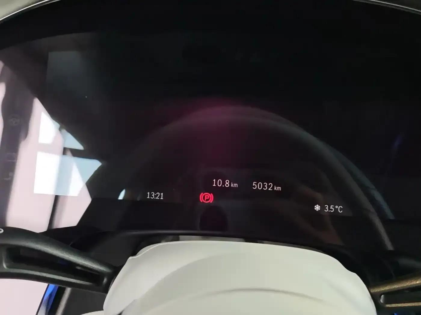 2022 Mercedes-Benz EQS AMG 53 4MATIC+ — миниатюра 24