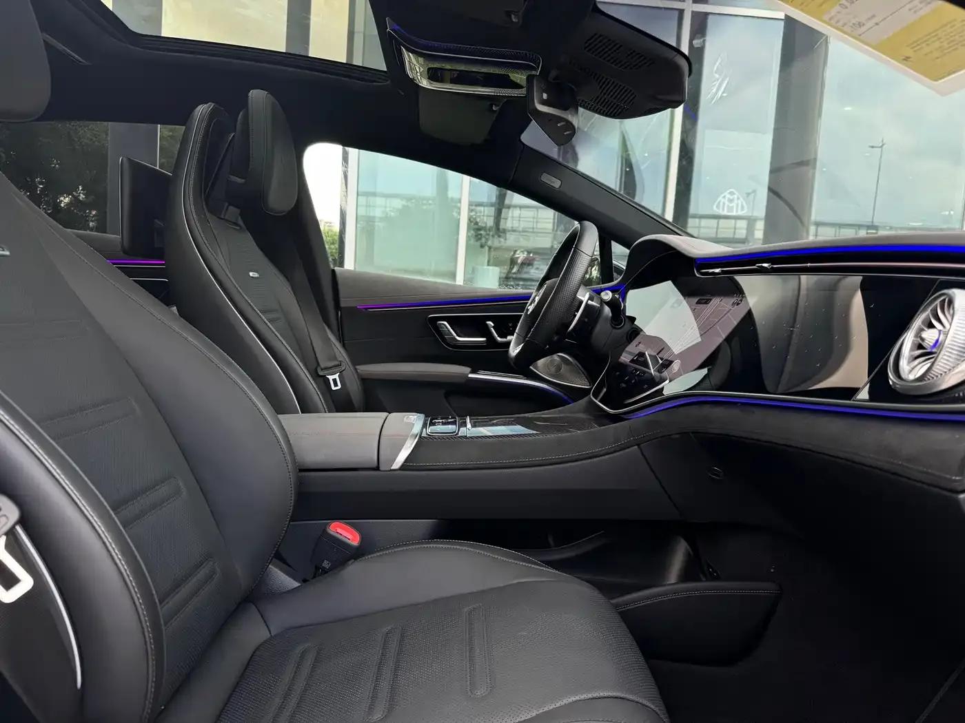 2022 Mercedes-Benz EQS AMG 53 4MATIC+ — миниатюра 17