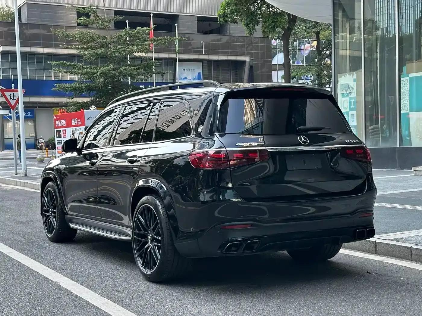 2024 Mercedes-Benz GLS AMG 63 4MATIC+ — миниатюра 17