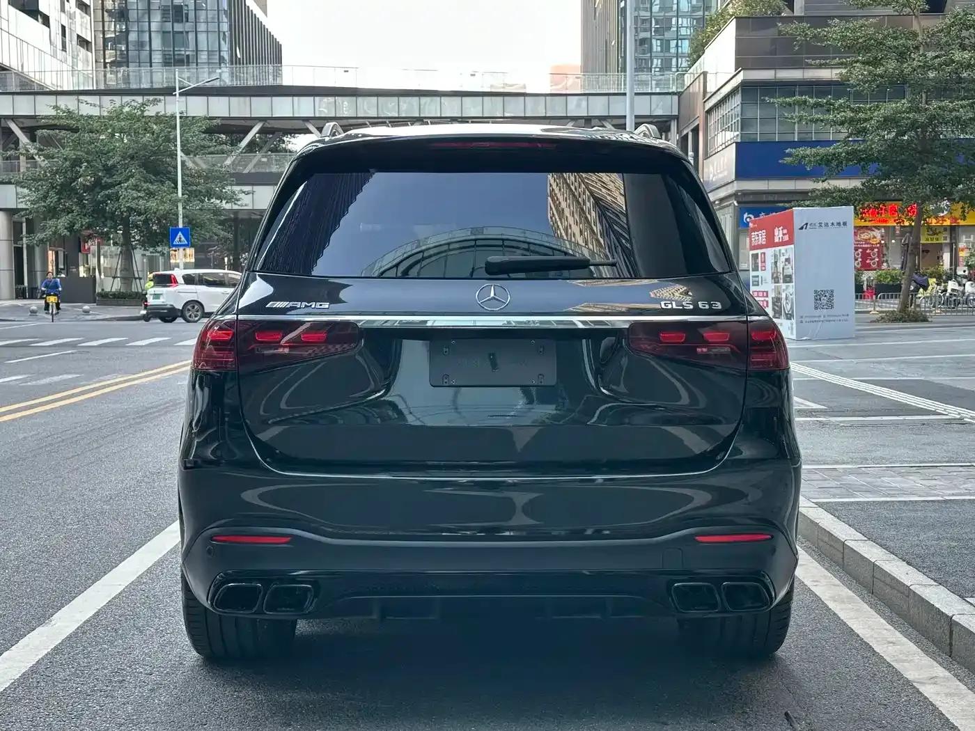 2024 Mercedes-Benz GLS AMG 63 4MATIC+ — миниатюра 18