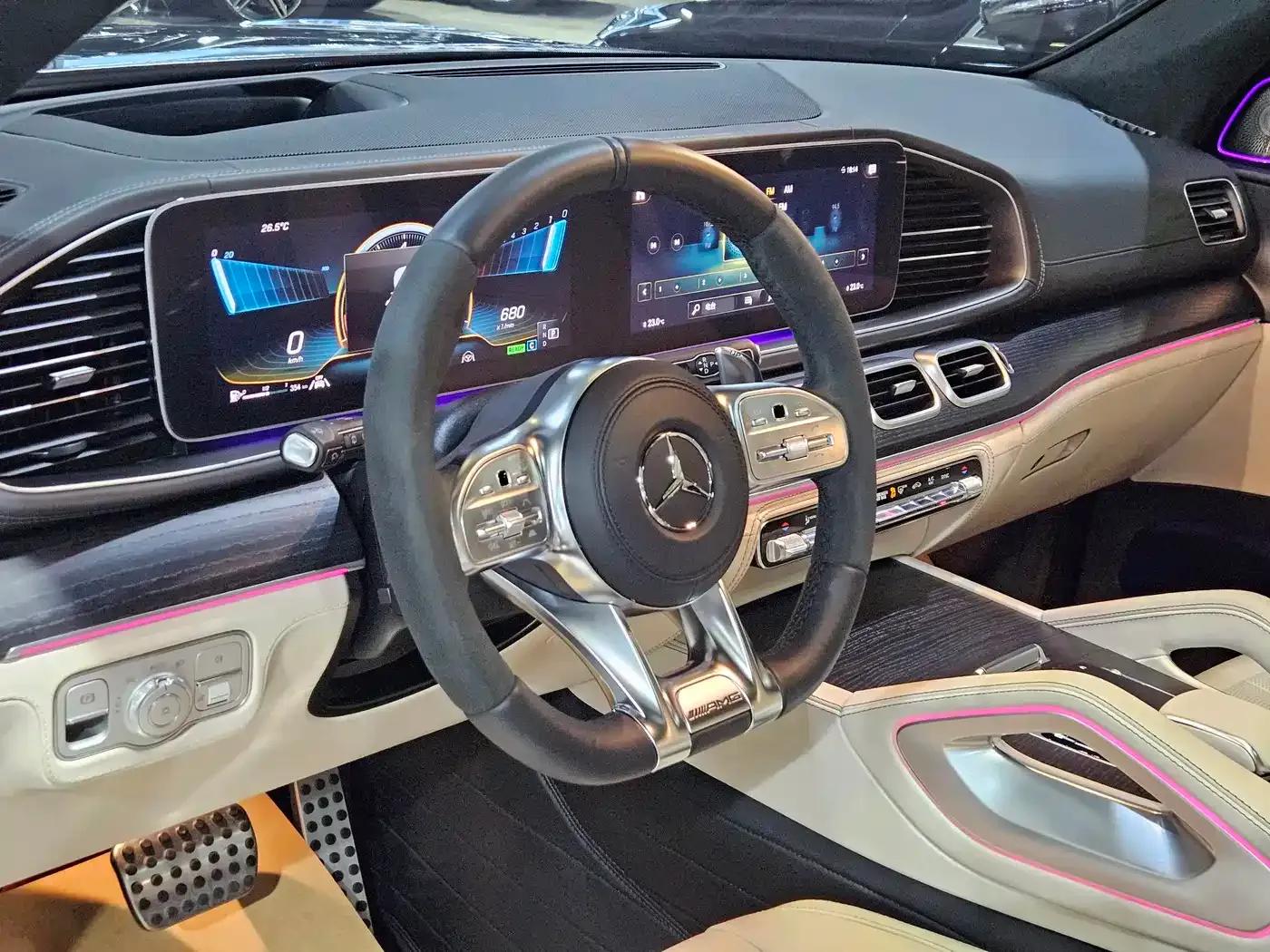 2024 Mercedes-Benz GLS AMG 63 4MATIC+ — миниатюра 12