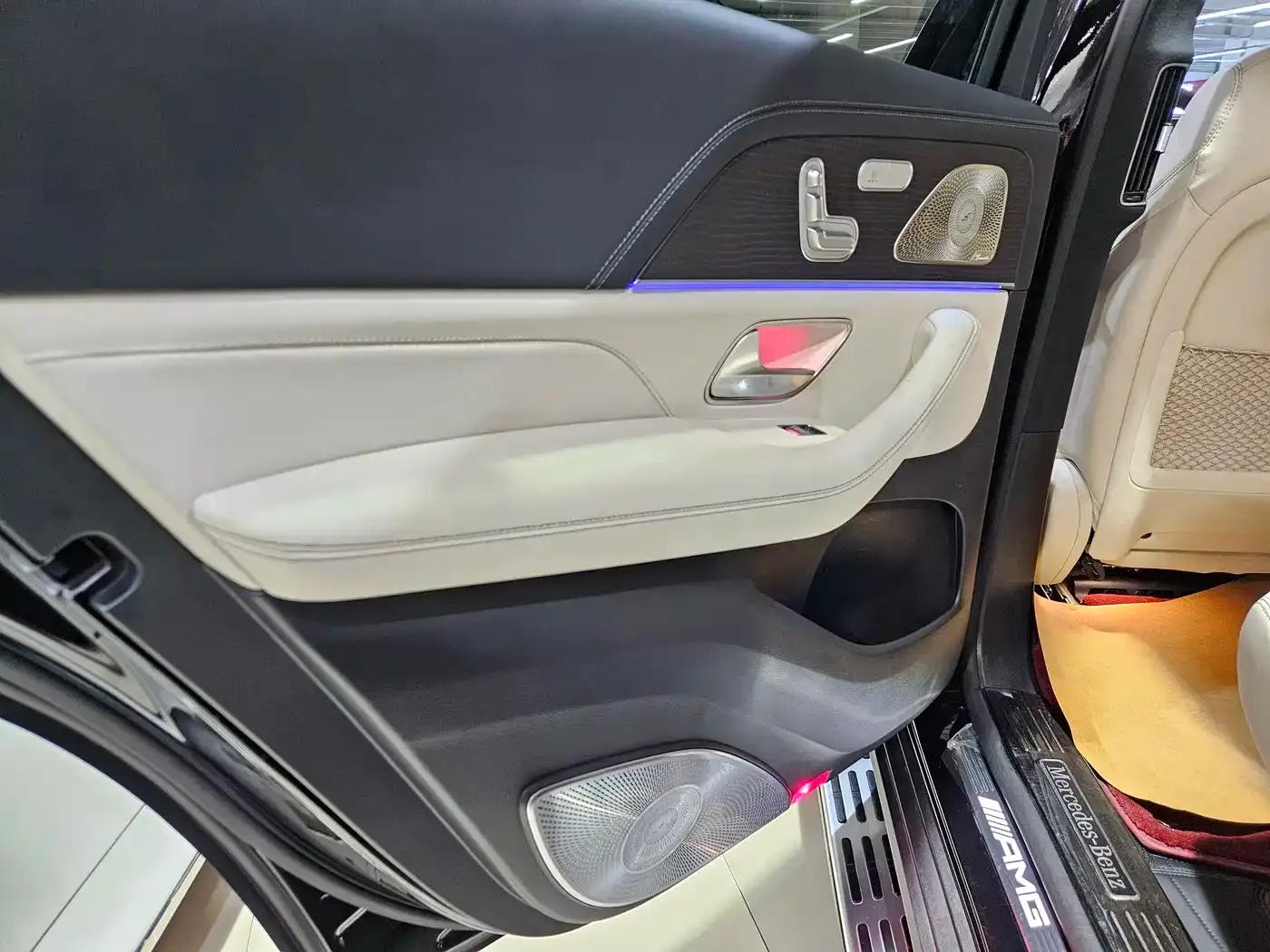 2024 Mercedes-Benz GLS AMG 63 4MATIC+ — миниатюра 20