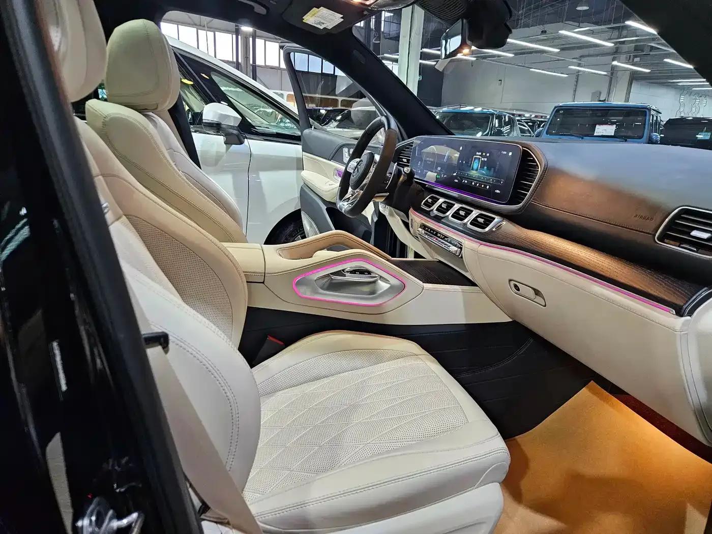 2024 Mercedes-Benz GLS AMG 63 4MATIC+ — миниатюра 25