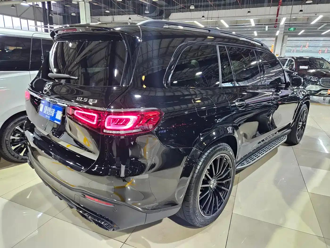 2024 Mercedes-Benz GLS AMG 63 4MATIC+ — миниатюра 4