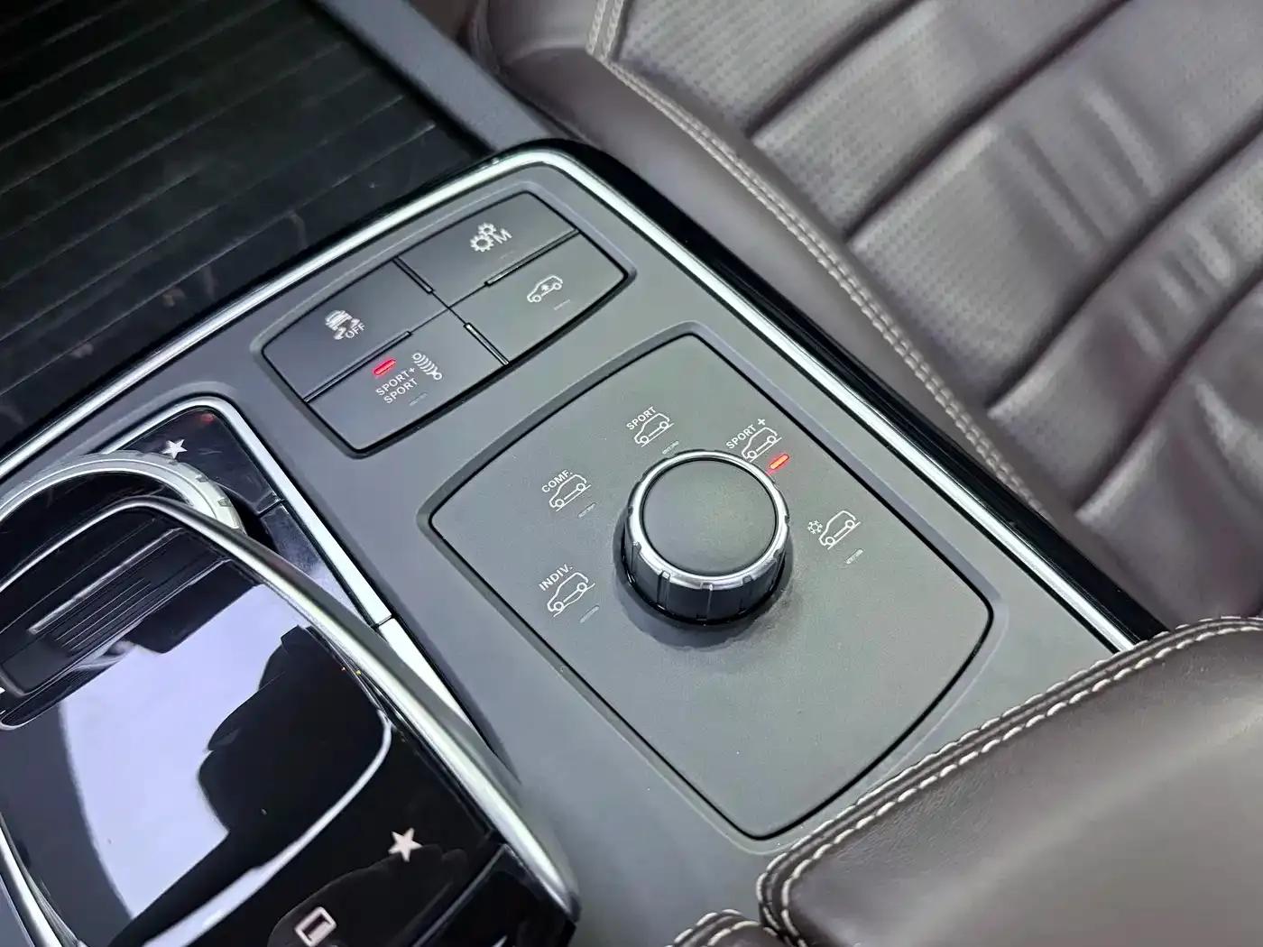 2016 Mercedes-Benz GLS AMG 63 4MATIC — миниатюра 22