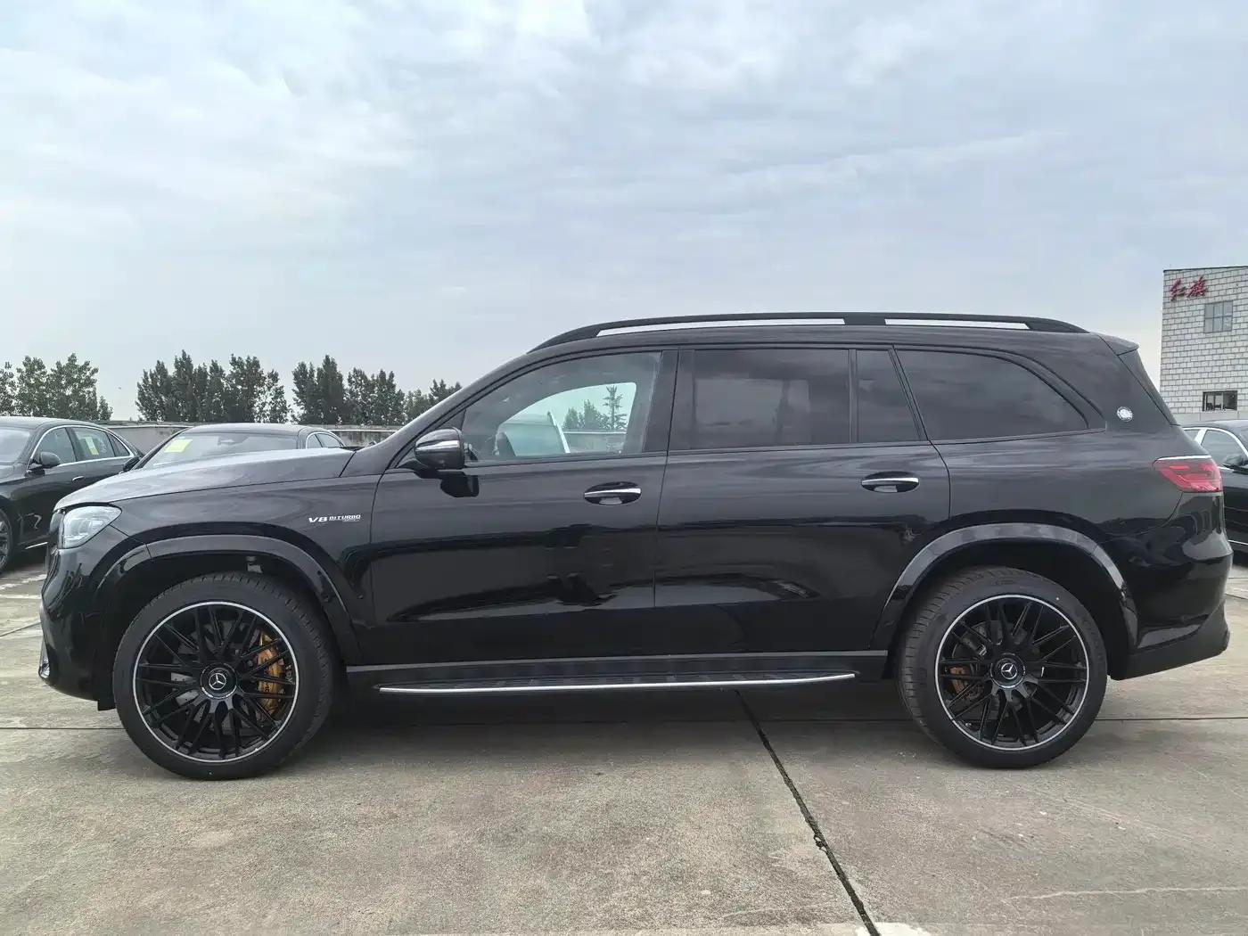 2024 Mercedes-Benz GLS AMG 63 4MATIC+ — миниатюра 3
