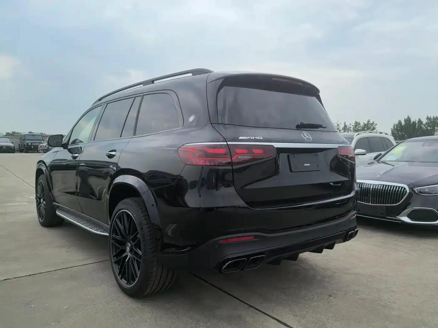 2024 Mercedes-Benz GLS AMG 63 4MATIC+ — миниатюра 4