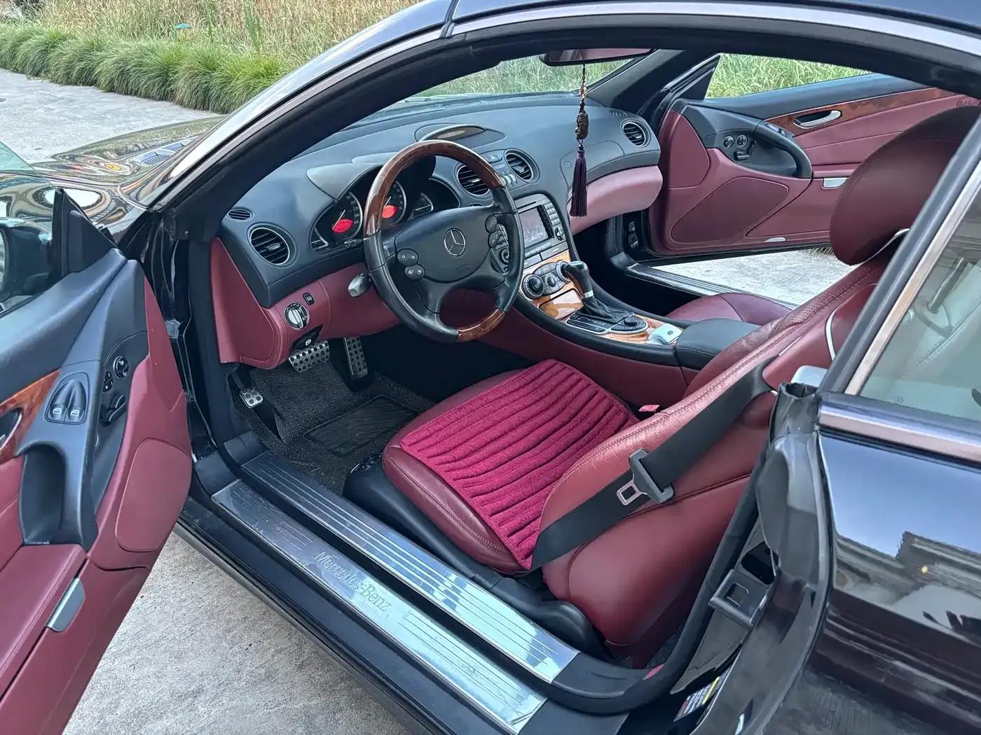 Mercedes-Benz SL-Class 2008 SL 350 — миниатюра 12