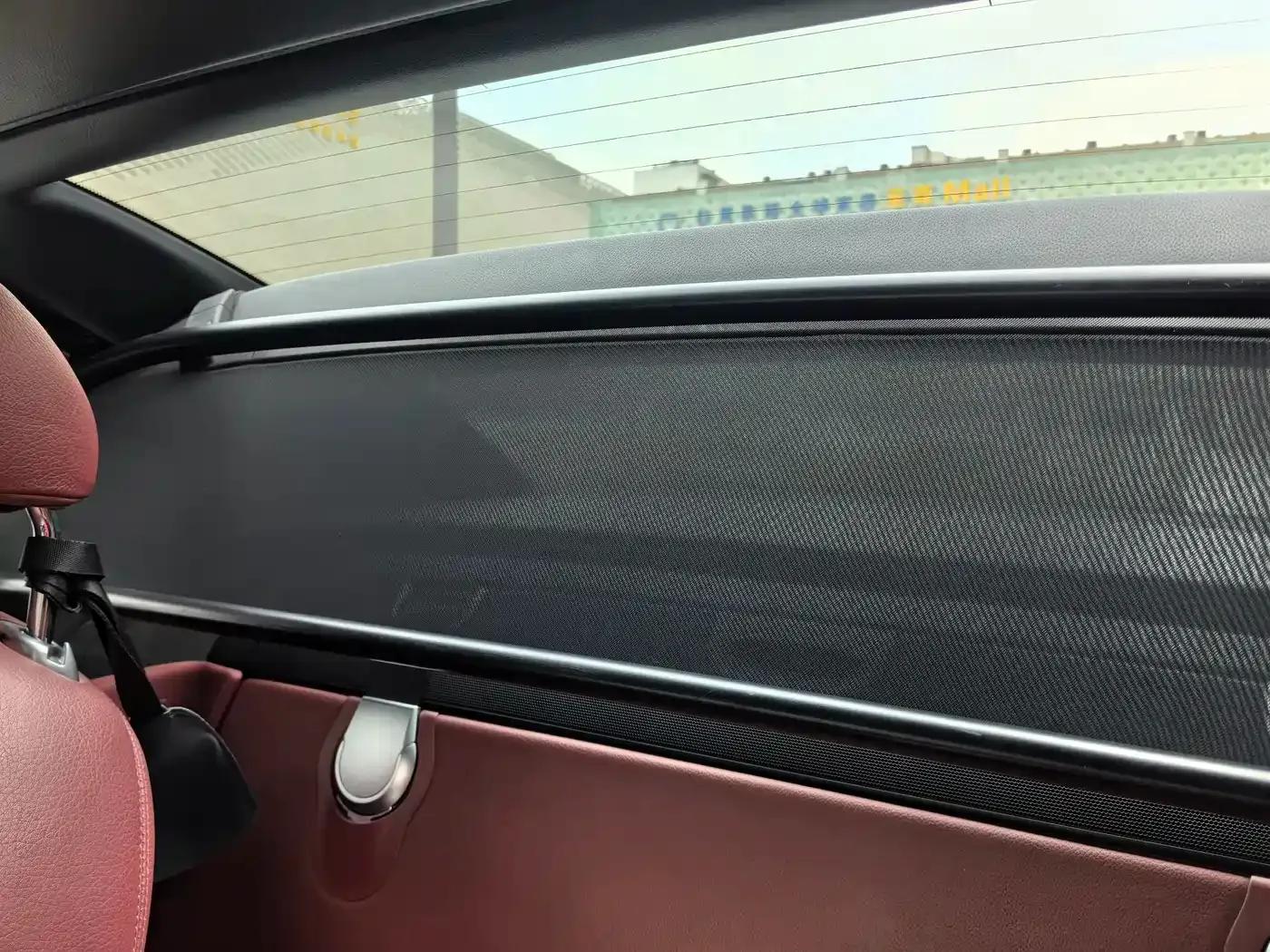 Mercedes-Benz SL-Class 2010 SL 300 — миниатюра 15