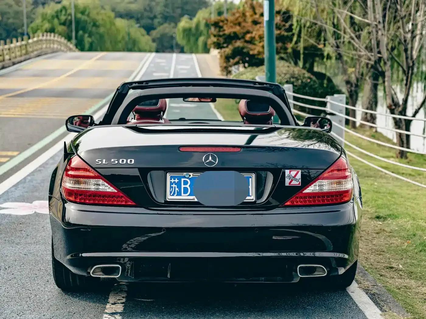 Mercedes-Benz SL-Class 2010 SL 500 — миниатюра 4