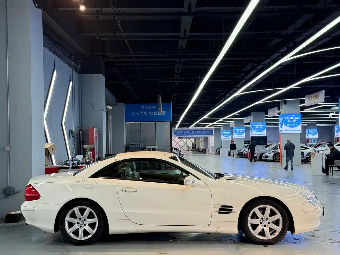 Mercedes-Benz SL-Class 2001 SL 500 — миниатюра 4