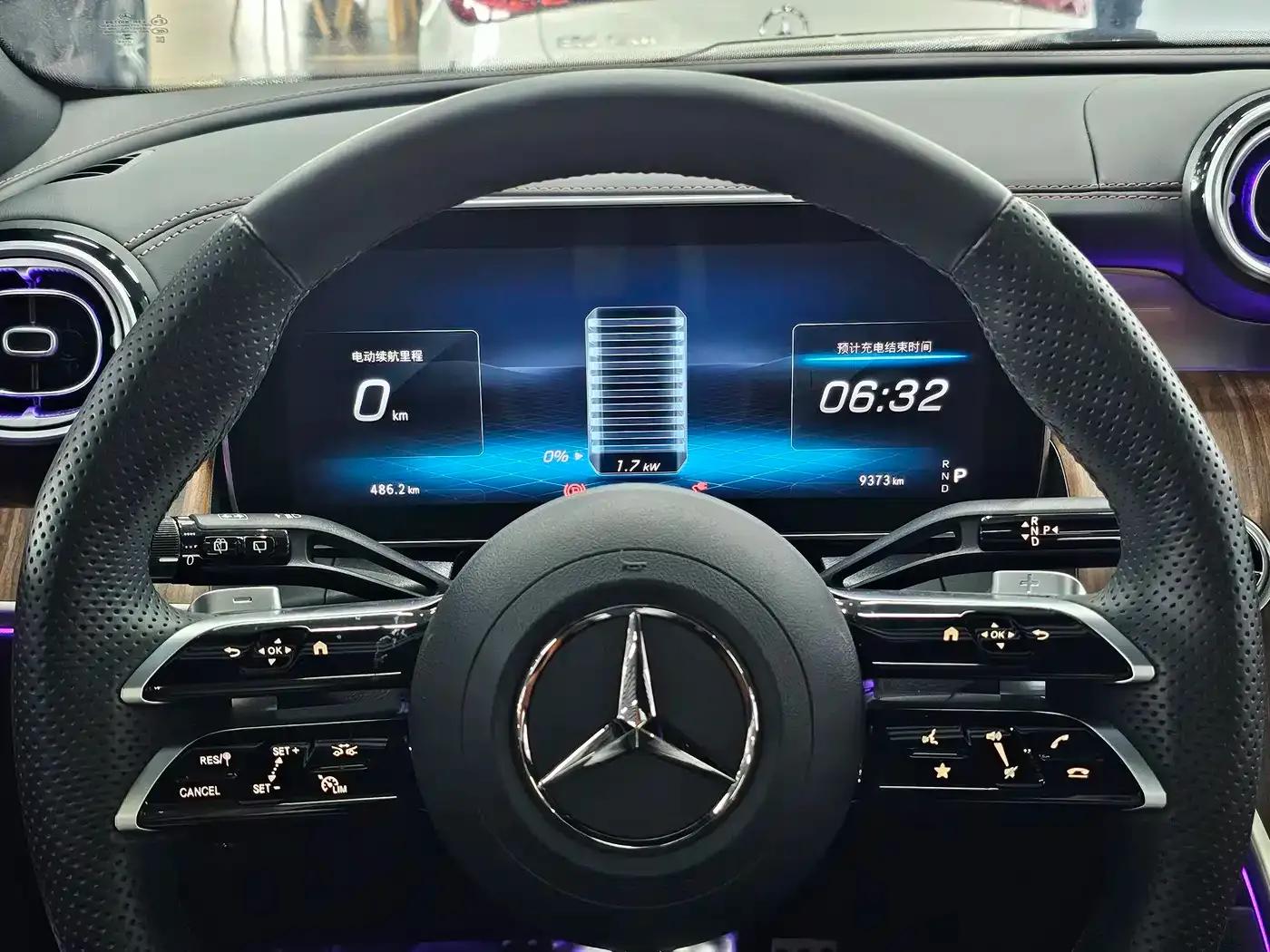 Mercedes-Benz GLC PHEV 2025 350 e L 4MATIC Classic Edition — миниатюра 7