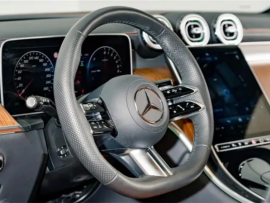 Mercedes-Benz GLC PHEV 2025 350 e L 4MATIC Classic Edition — миниатюра 11