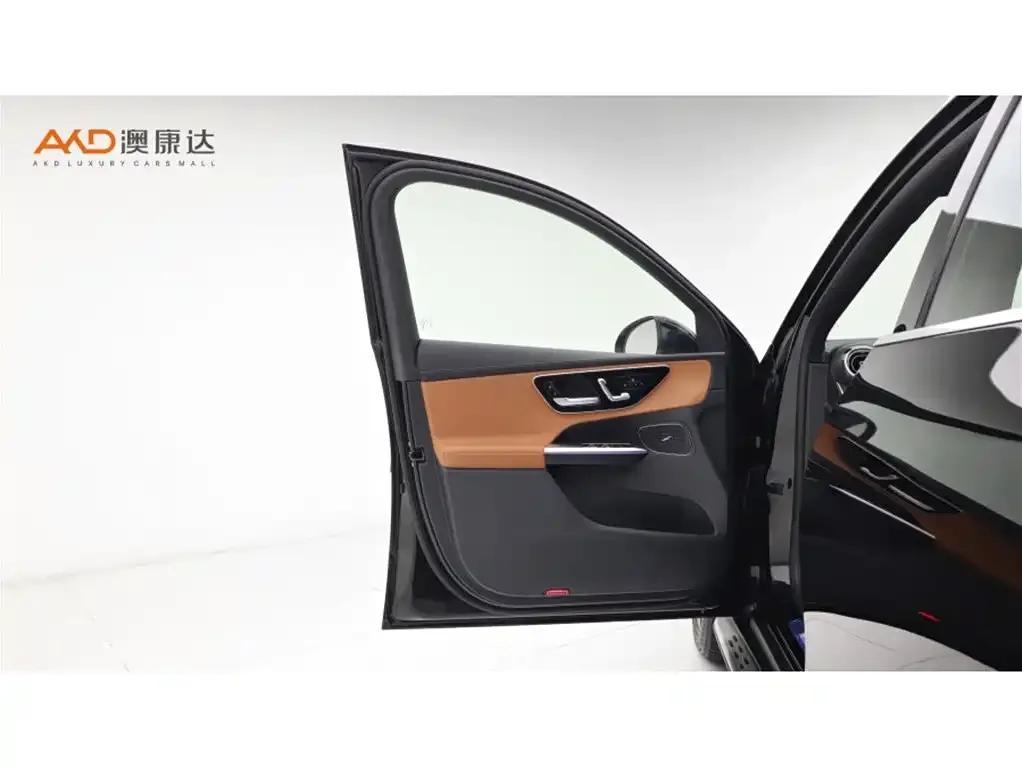 Mercedes-Benz GLC350eL/2.0T/25 Model/4MATIC Collector's Edition — миниатюра 10