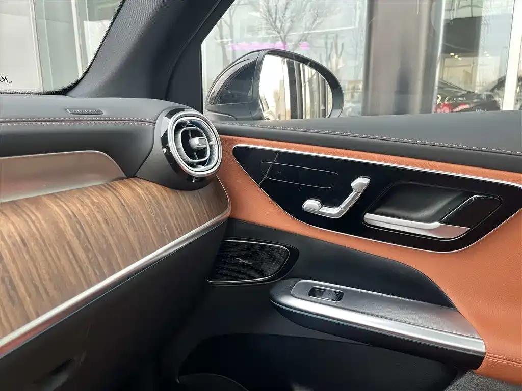 Mercedes-Benz GLC PHEV 2025 350 e L 4MATIC Classic Edition — миниатюра 16