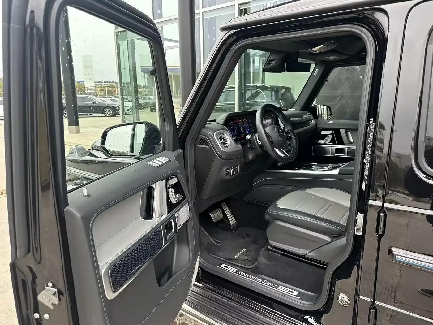 Mercedes-Benz G-Class PHEV 2025 G580 First Edition — миниатюра 13