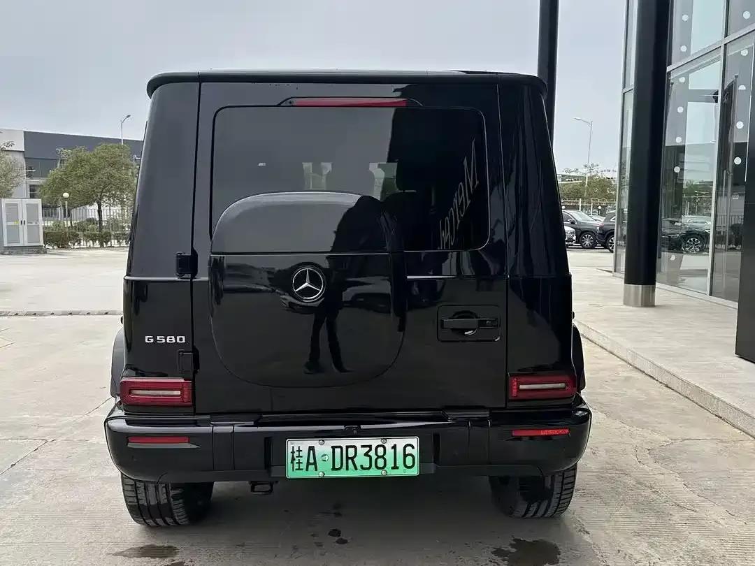 Mercedes-Benz G-Class PHEV 2025 G580 First Edition — миниатюра 7
