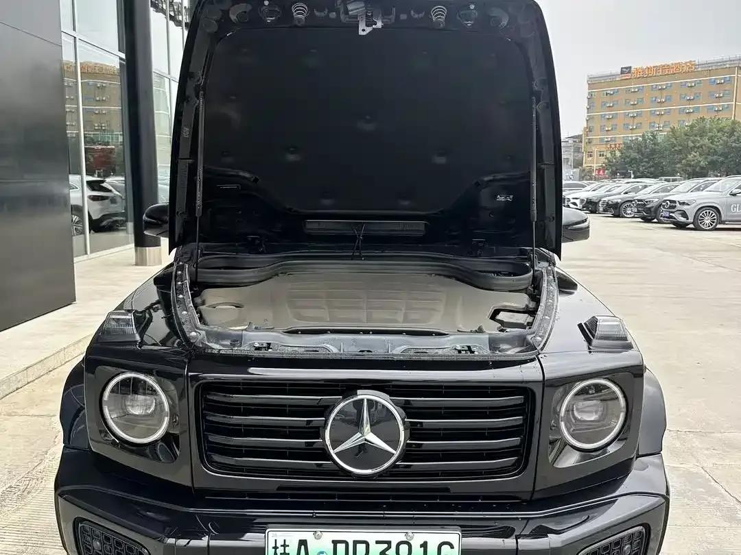 Mercedes-Benz G-Class PHEV 2025 G580 First Edition — миниатюра 10