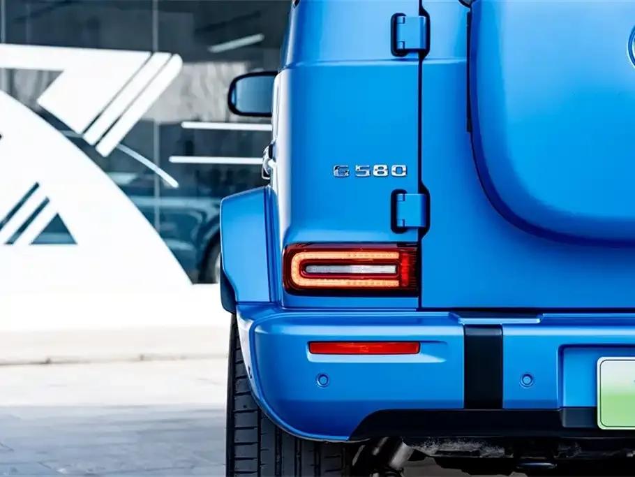 Mercedes-Benz G-Class PHEV 2025 G580 First Edition — миниатюра 12