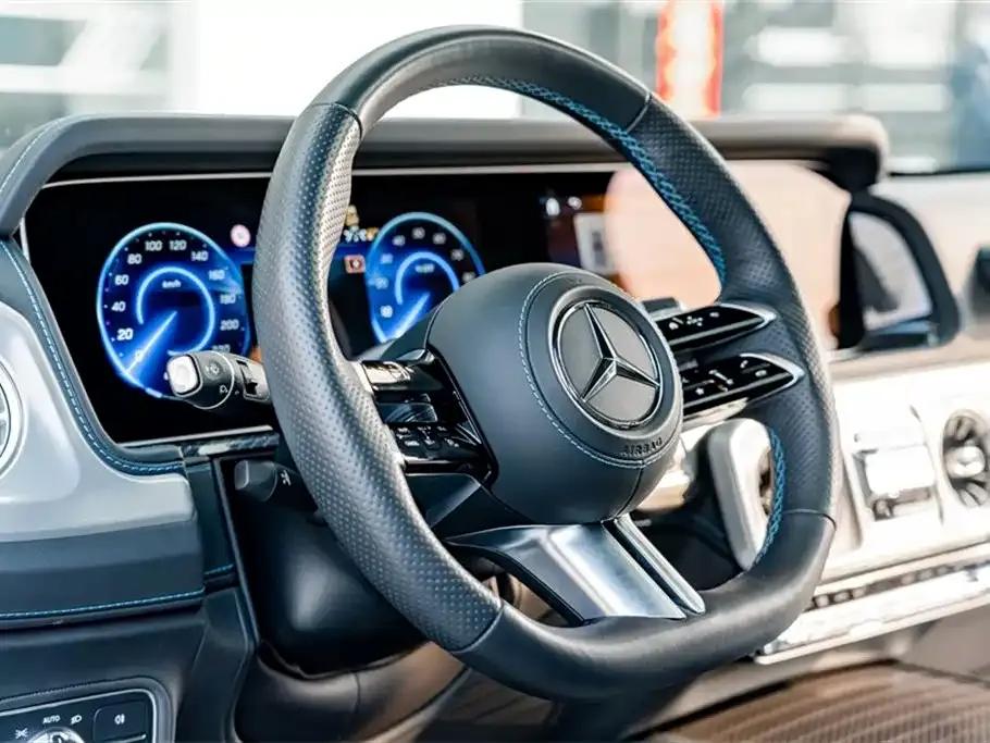 Mercedes-Benz G-Class PHEV 2025 G580 First Edition — миниатюра 14