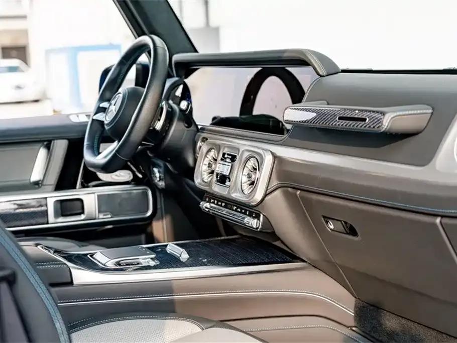Mercedes-Benz G-Class PHEV 2025 G580 First Edition — миниатюра 26