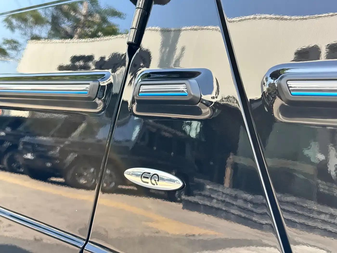 Mercedes-Benz G-Class PHEV 2025 G580 First Edition — миниатюра 8