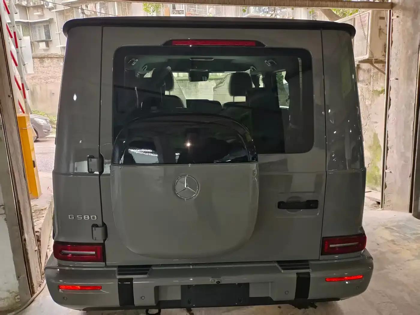 Mercedes-Benz G-Class PHEV 2025 G580 First Edition — миниатюра 3