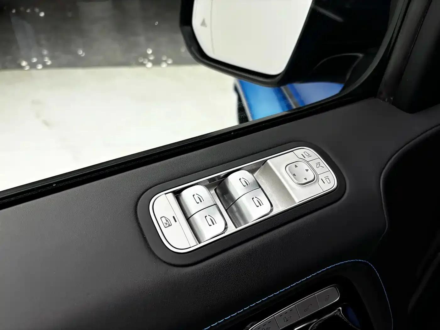 Mercedes-Benz G-Class PHEV 2025 G580 First Edition — миниатюра 17