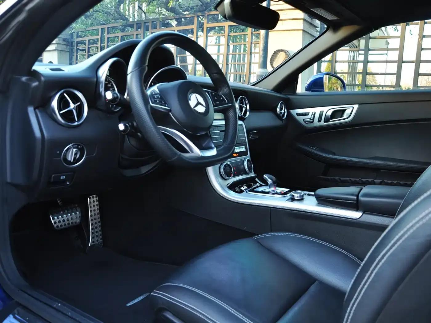 Mercedes-Benz SLC 2016 SLC 200 Dynamic — миниатюра 11