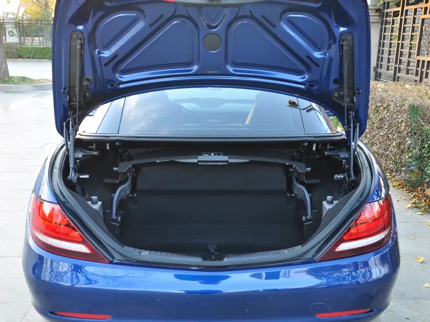 Mercedes-Benz SLC 2016 SLC 200 Dynamic — миниатюра 17