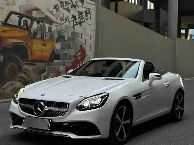 Mercedes-Benz SLC 2016 SLC 200 Fashion Edition