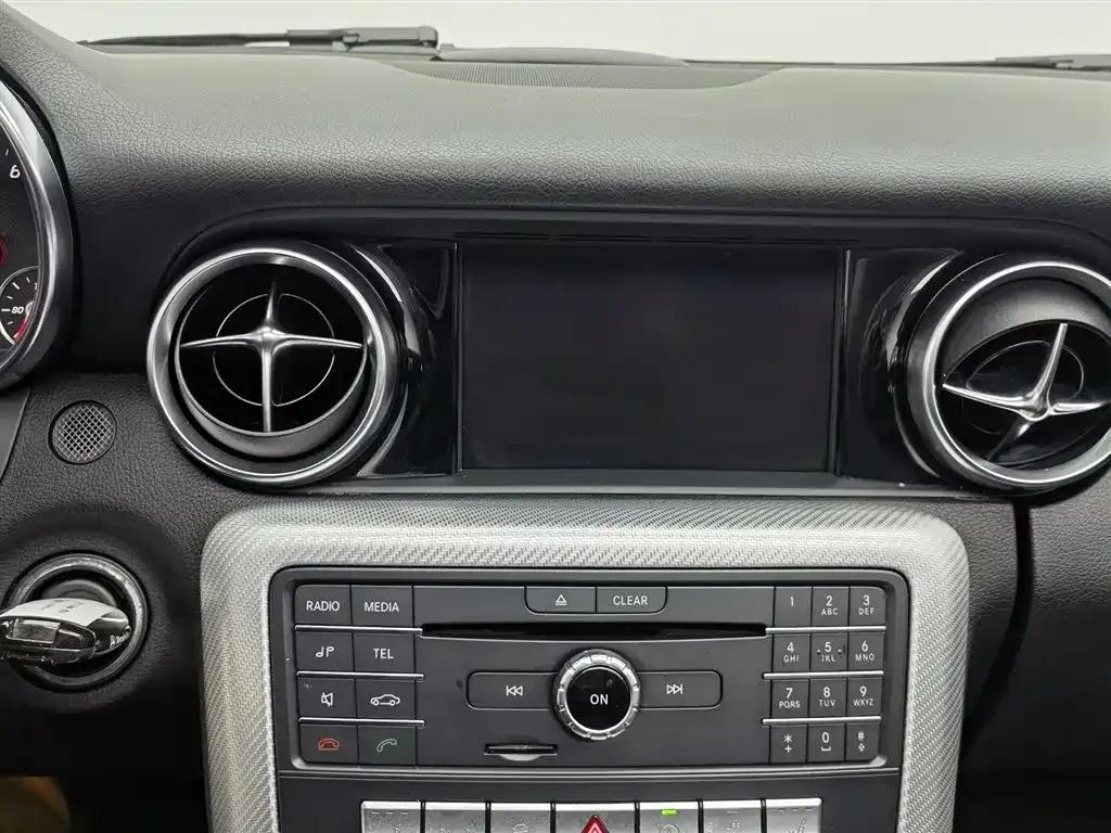 Mercedes-Benz SLC 2018 SLC 260 Dynamic — миниатюра 12