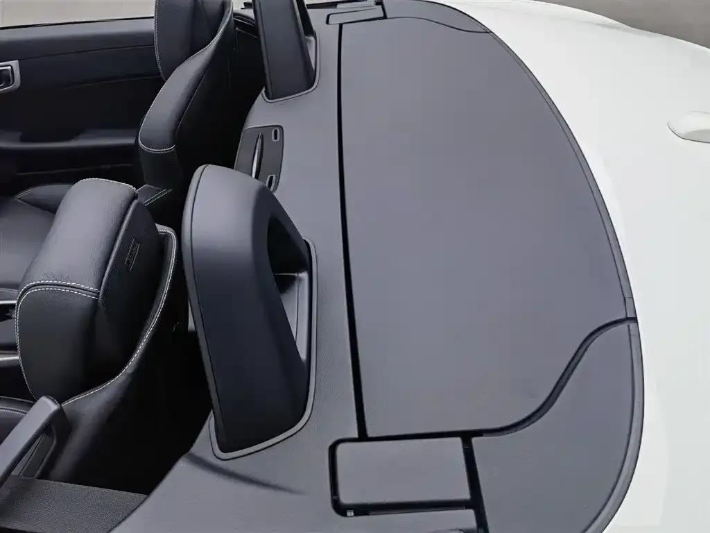 Mercedes-Benz SLC 2018 SLC 260 Dynamic — миниатюра 15