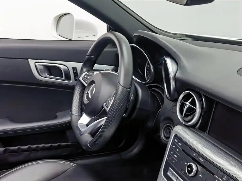 Mercedes-Benz SLC 2018 SLC 260 Dynamic — миниатюра 22