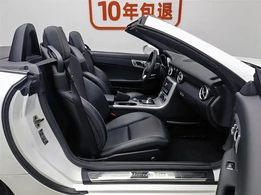 Mercedes-Benz SLC 2018 SLC 260 Dynamic — миниатюра 23