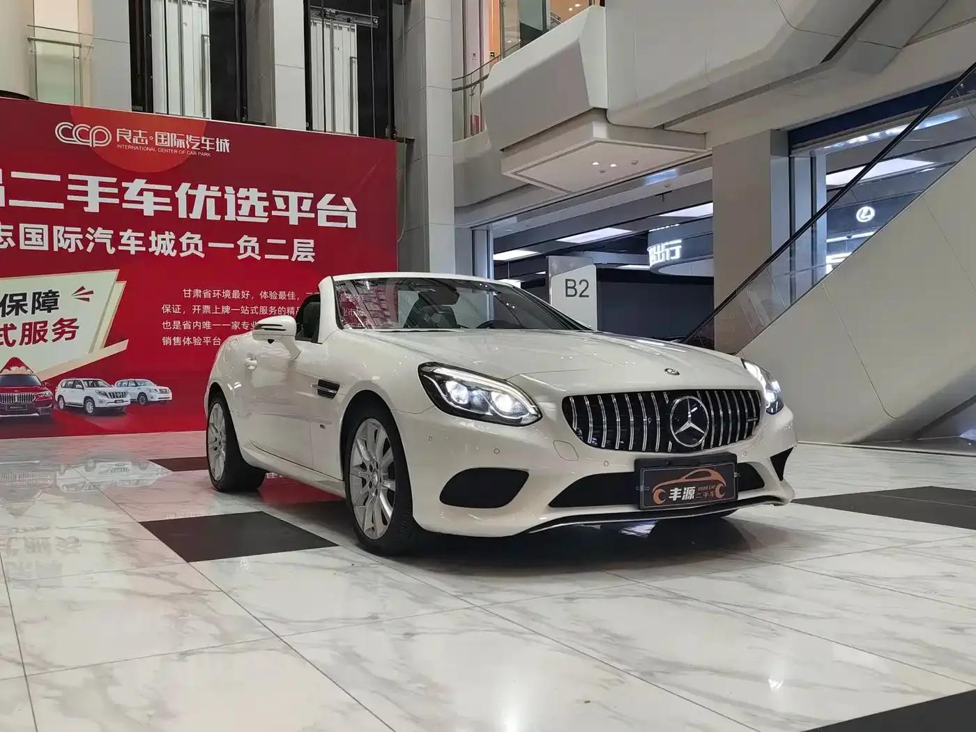 Mercedes-Benz SLC 2016 SLC 200 Dynamic — миниатюра 3
