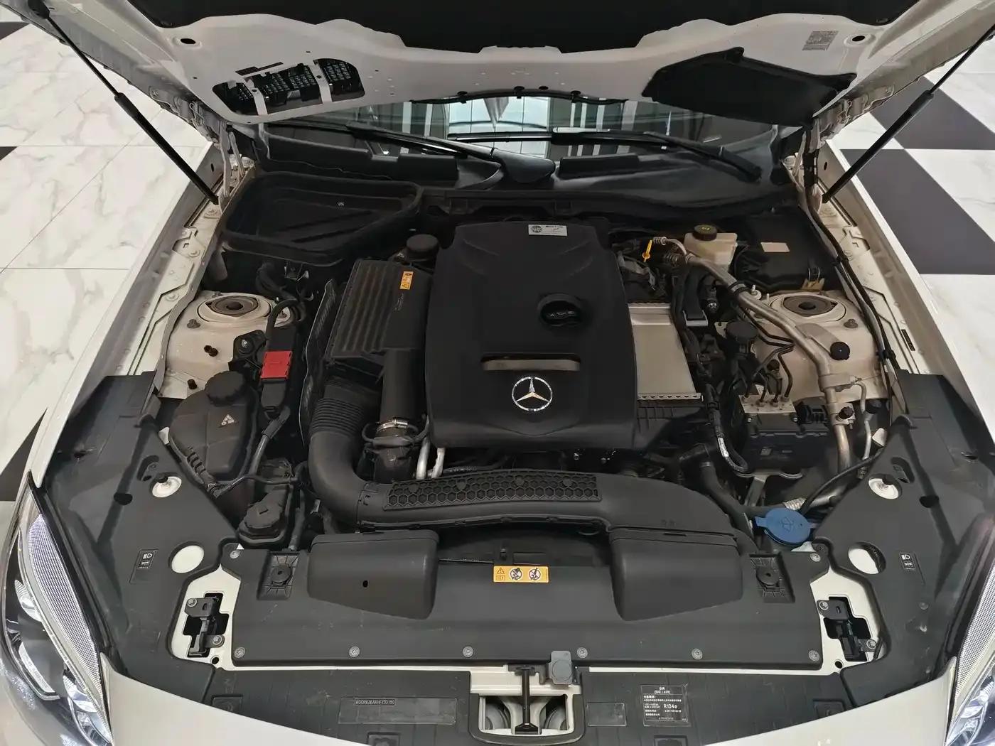 Mercedes-Benz SLC 2016 SLC 200 Dynamic — миниатюра 22