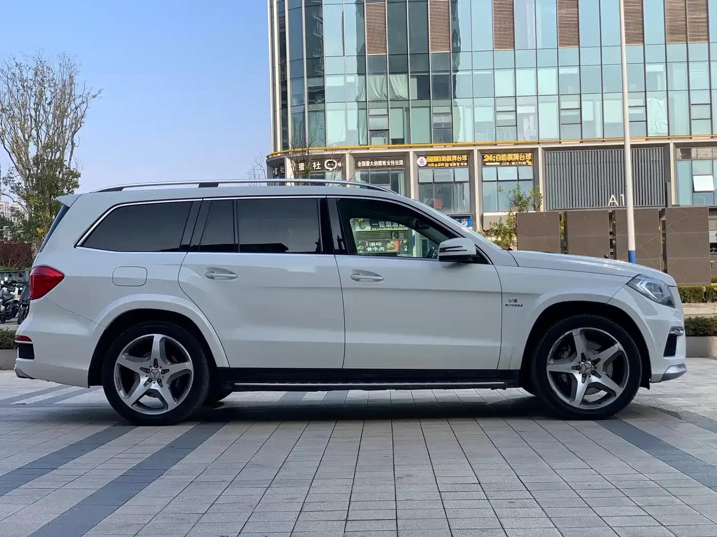 2014 Mercedes-Benz GL-Class AMG 63 — миниатюра 5