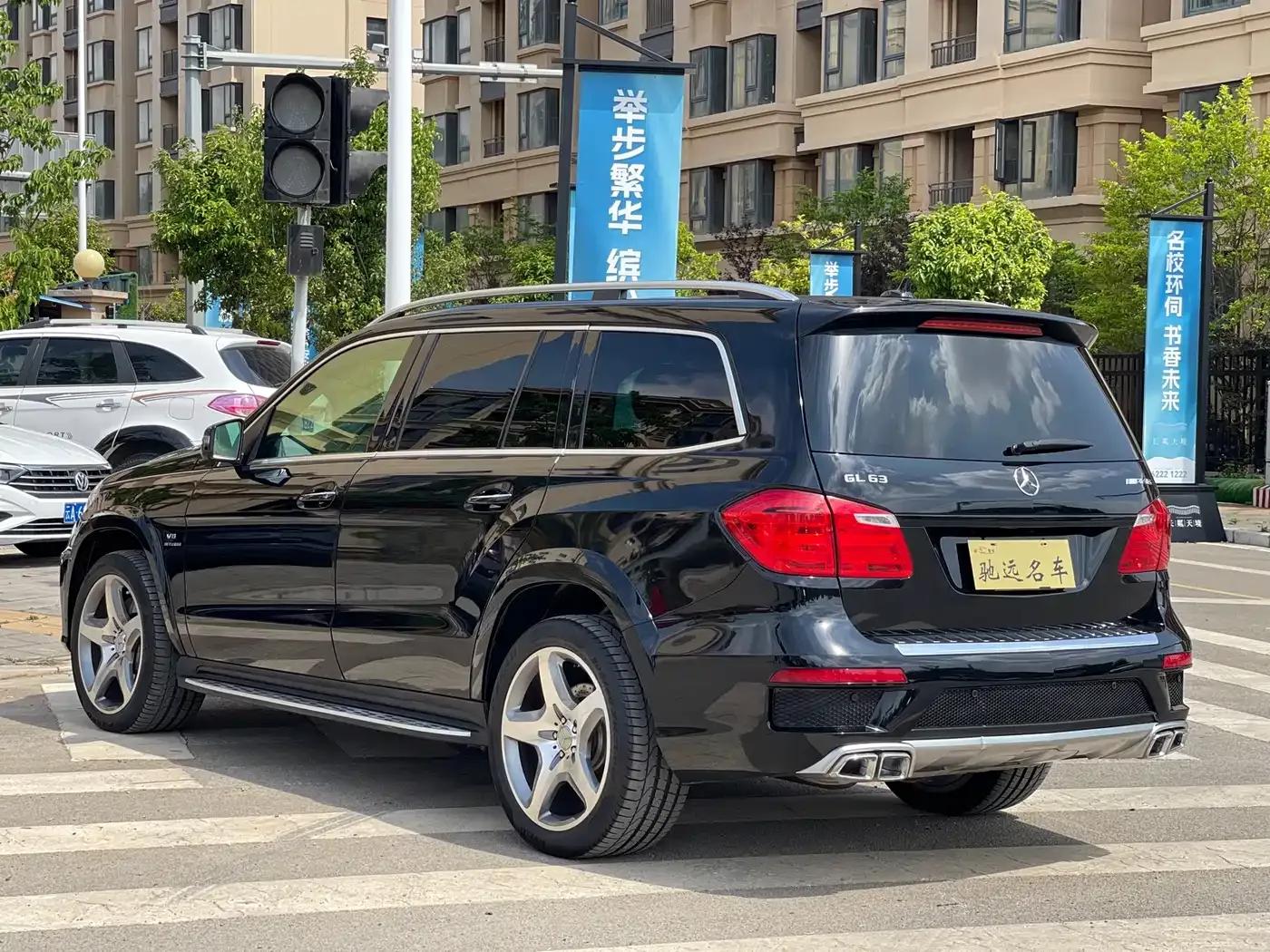 2014 Mercedes-Benz GL-Class AMG 63 — миниатюра 17