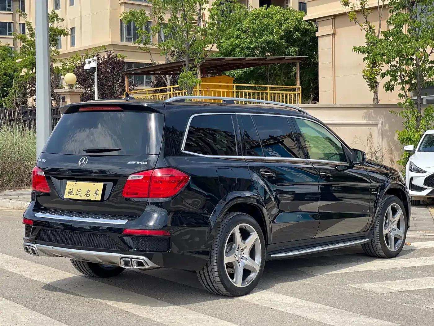 2014 Mercedes-Benz GL-Class AMG 63 — миниатюра 19