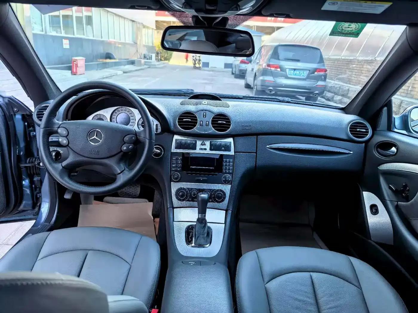Mercedes-Benz CLK-Class 2006 CLK 280 Coupe — миниатюра 3