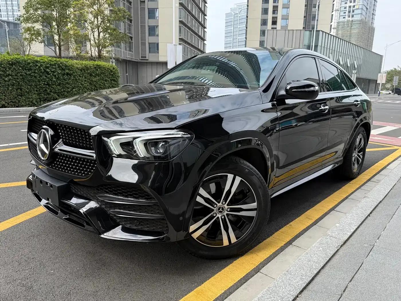 Mercedes-Benz GLE Coupe 2021 GLE 350 e 4MATIC Coupe SUV — миниатюра 1