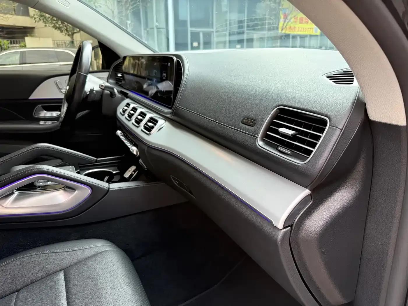 Mercedes-Benz GLE Coupe 2021 GLE 350 e 4MATIC Coupe SUV — миниатюра 23