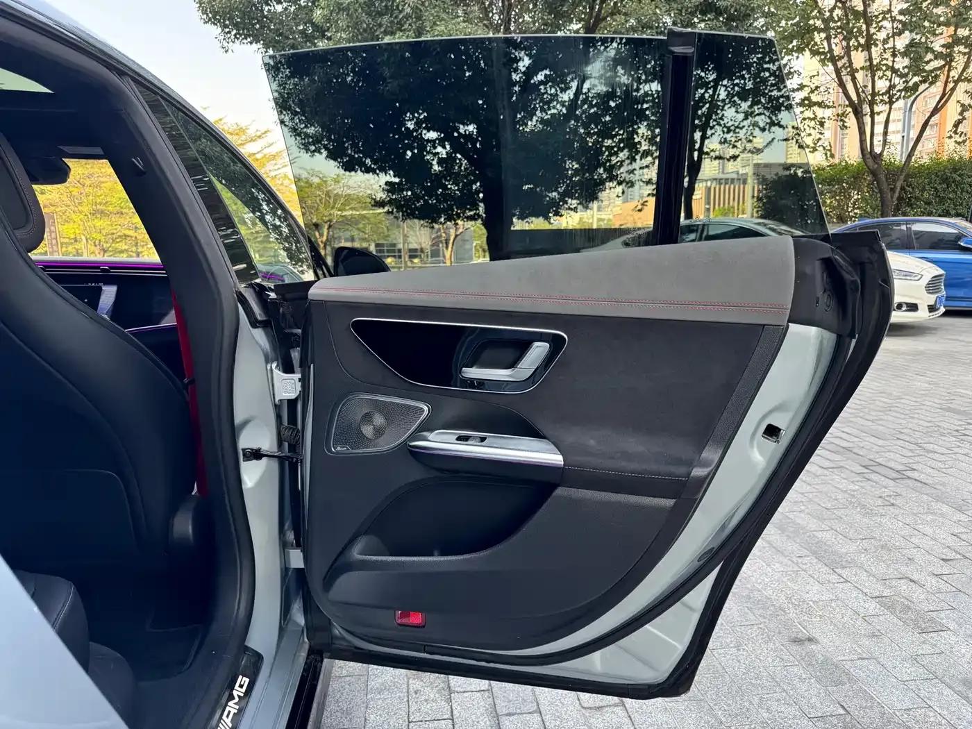 2023 Mercedes-Benz EQE AMG 53 4MATIC+ — миниатюра 16